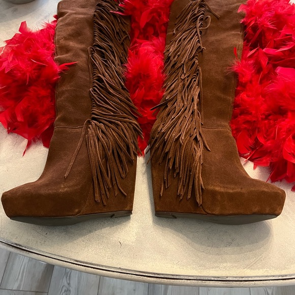 Steve Madden Thigh High suede Boots 7.5 Lightly worn - Picture 2 of 4